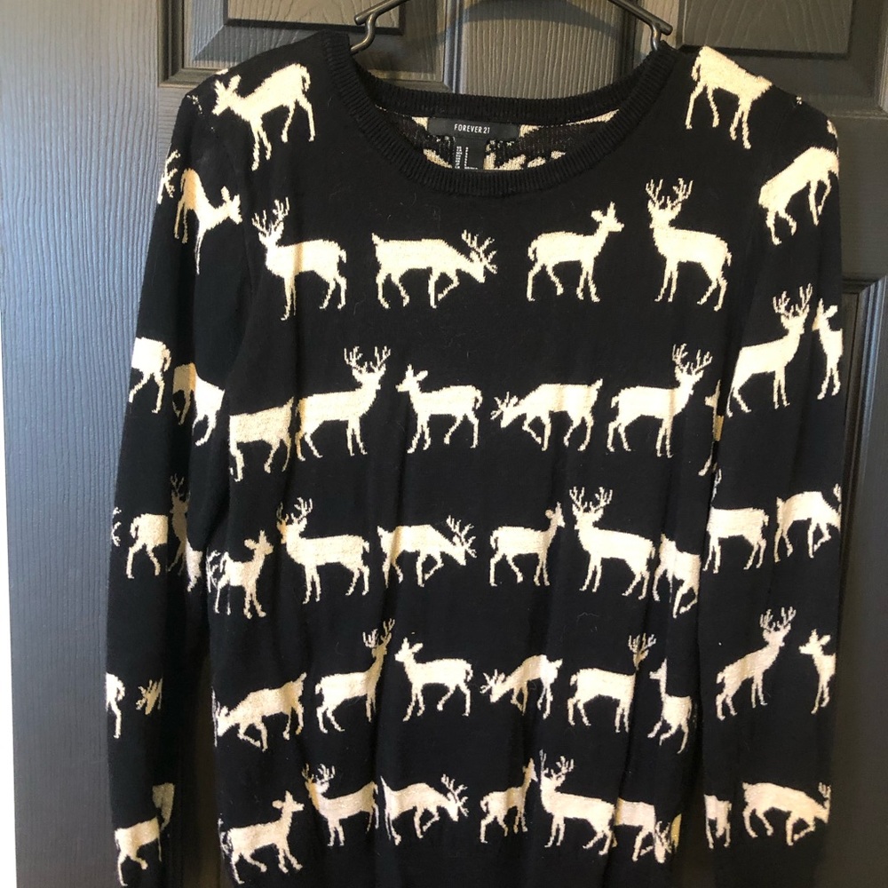Black Christmas Sweater with gold Deer pattern